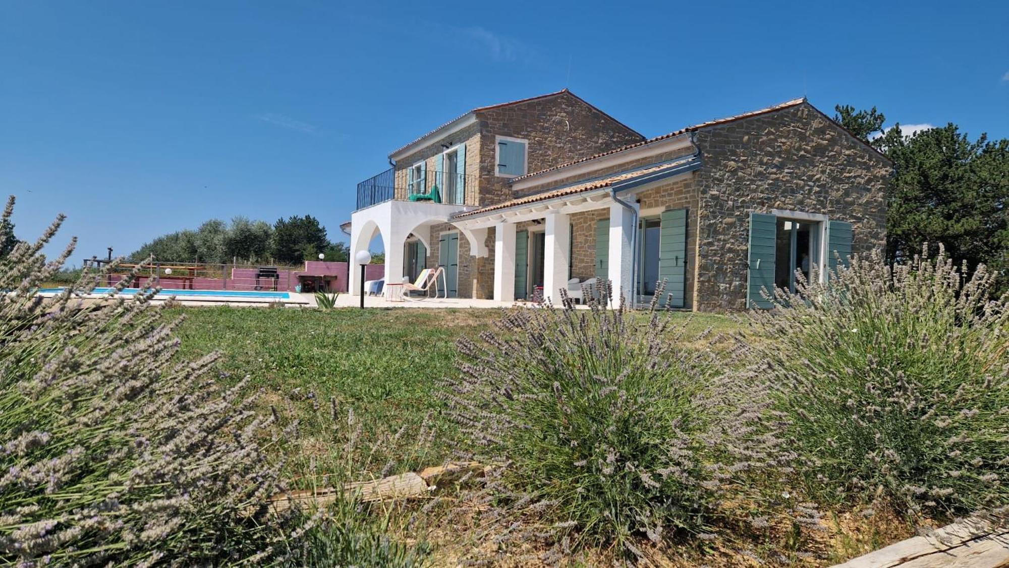 Villa San Silvestro Oprtalj Exterior foto
